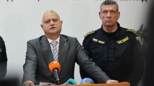 кандев дечев