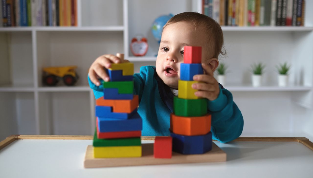 Спрете да купувате черно-бели играчки: Педиатър обяснява ефекта им върху зрението