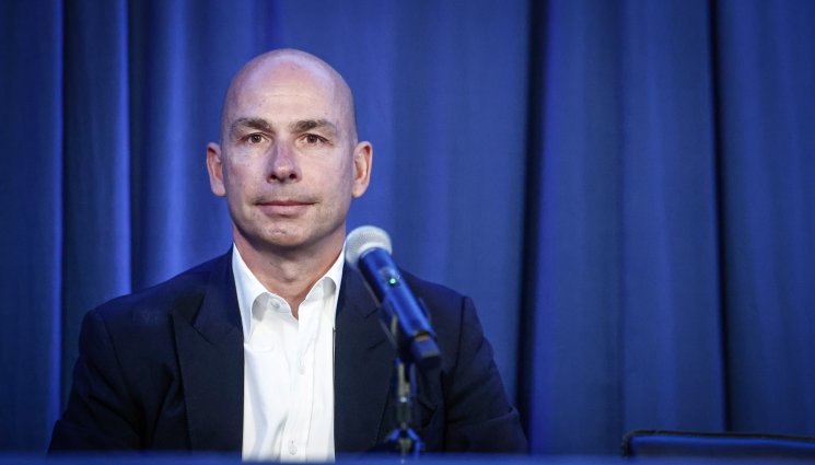 Атанас Бостанджиев - Вижте кой е новият собственик на Левски