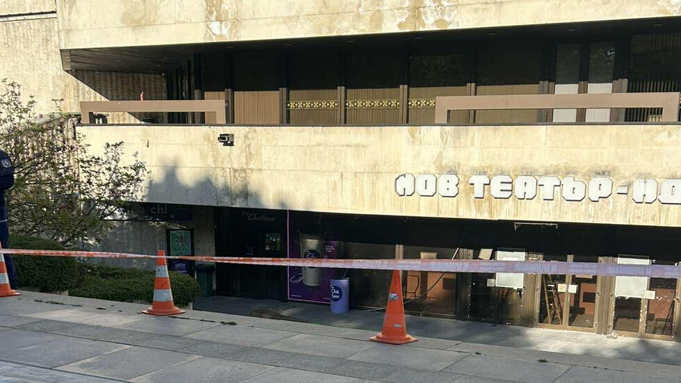 Дете е в кома, падна от тераса на НДК