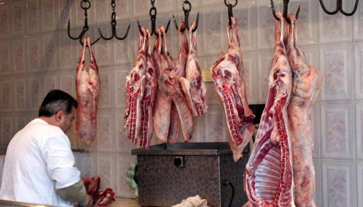 агнешко - Агнешкото скача три пъти от фермата до щанда