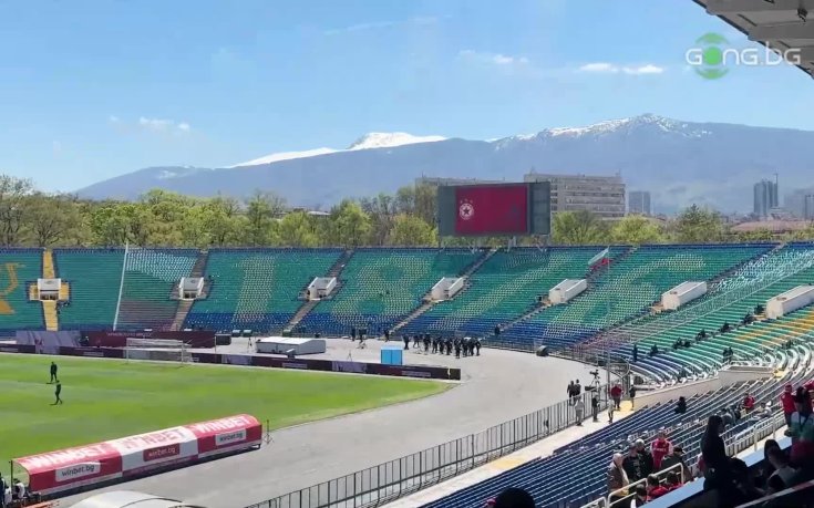 Феновете на ЦСКА и Левски готвят страхотни хореографии