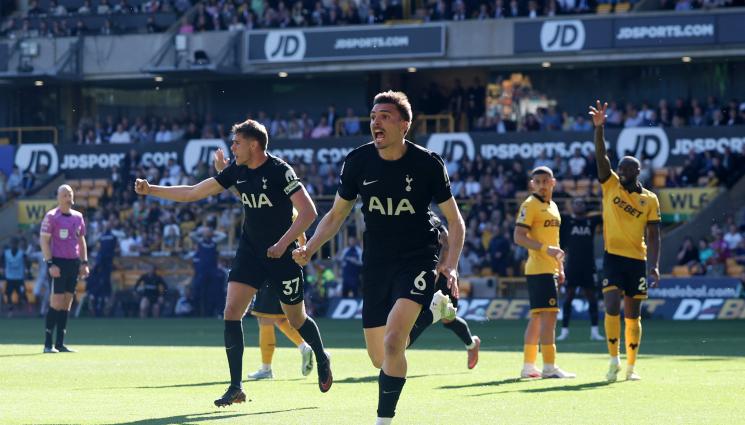 Тотнъм - Тотнъм отлепи през 2026 година