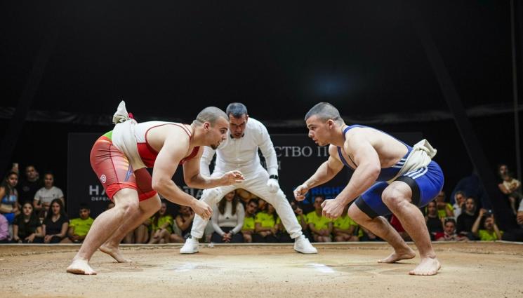 сумо - Левски пребори ЦСКА на дохиото