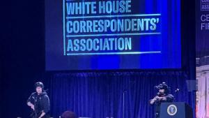 на вечерята на Асоциацията на кореспондентите в Белия дом