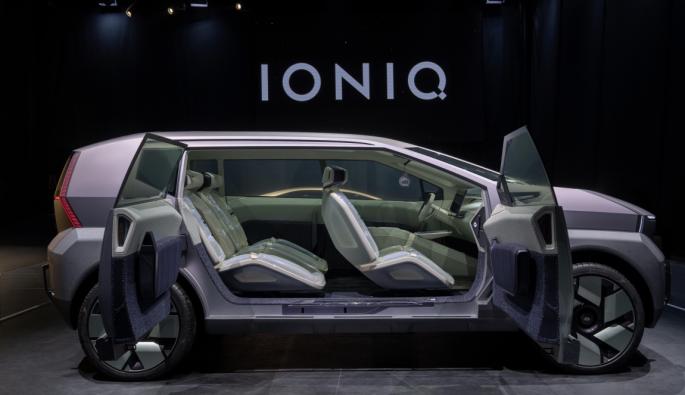  Следващият модел