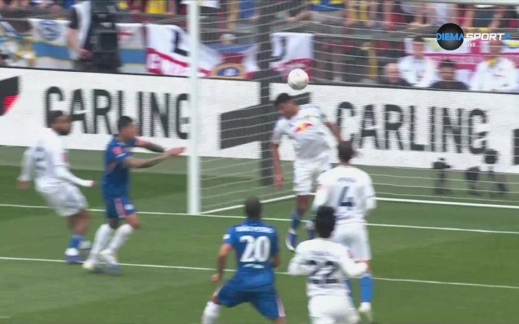 Челси поведе срещу Лийдс