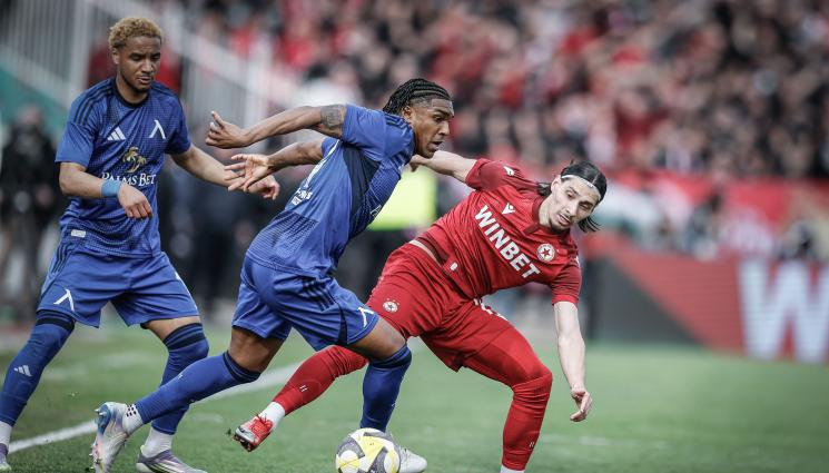 Макун - Макун е първият левскар с гол и автогол в шампионатни дербита