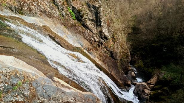 Откриха 40 нови водопади в Балкана