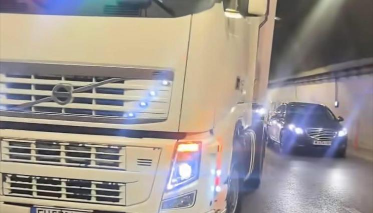 тир Витиня - ЕКСПЕРТИЗА ДОКАЗВА: Не е имало повреда в тира, блокирал тунел 