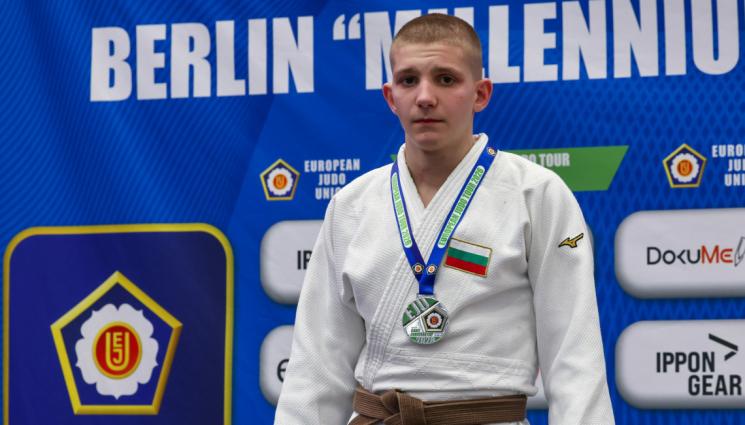 Владимир Тодоров - Джудистът Владимир Тодоров спечели сребърен медал от Европейската купа в Берлин