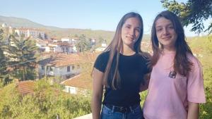 Момичета Елена състезание