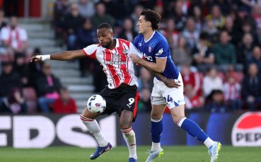 Късен гол уби мечтите на Саутхемптън за директна промоция във Висшата лига