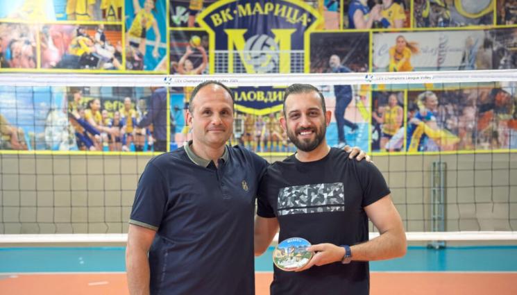 Марица - Хегемонът в женския волейбол Марица се раздели с треньора след 12-ата поредна титла