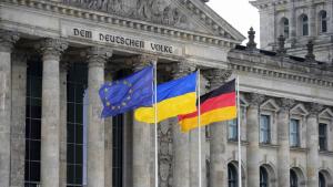 Знамената на ЕС Украйна и Германия