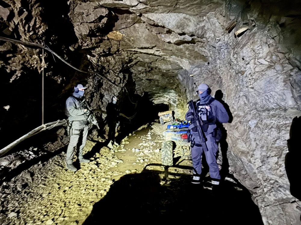 В галериите на бивша мина край Кюстендил се крие наркофабрика