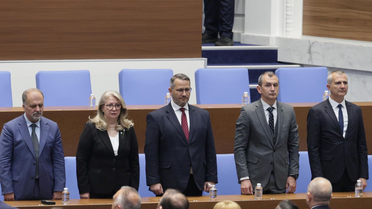 Служебните министри по време на тържественото заседание на 52-рото Народно събрание