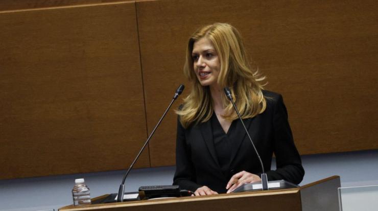Михаела Доцова