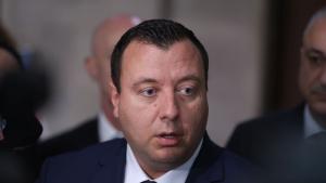 Петър Петров