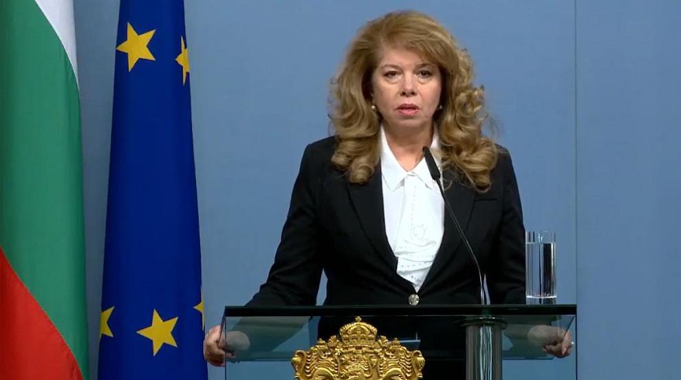 Йотова ще връчи първия мандат на 7 май