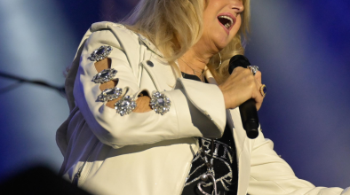 Bonnie Tyler е претърпяла спешна операция в Португалия