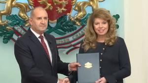 Президентът Илияна Йотова връчи първия проучвателен мандат за съставяне на правителство