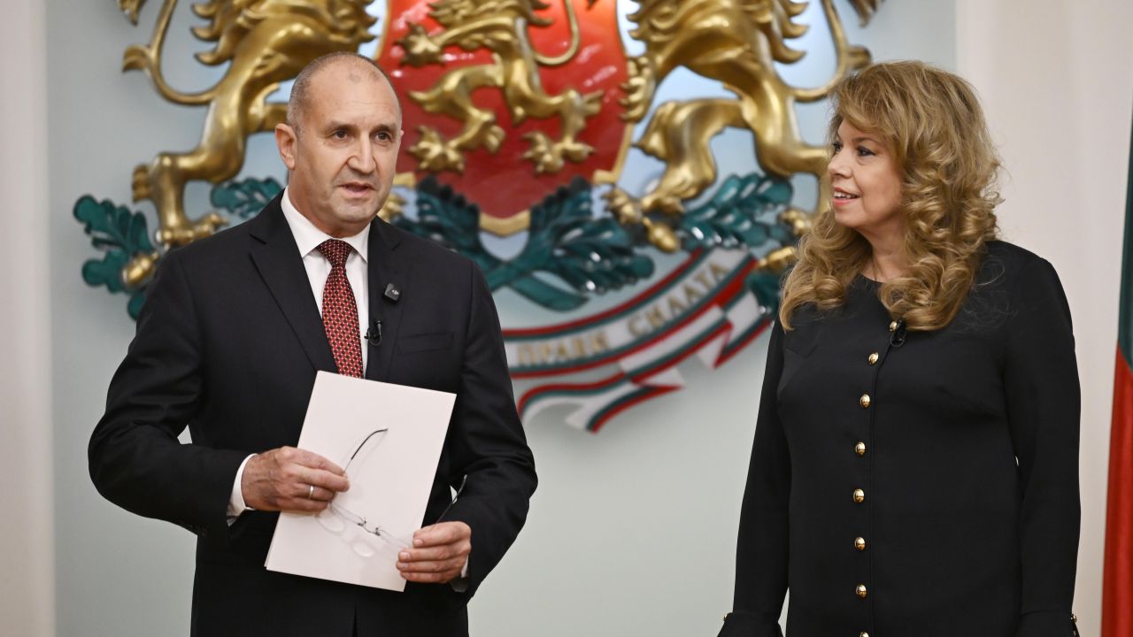 <p>&bdquo;Прогресивна България&ldquo; получи първия проучвателен мандат от &bdquo;Дондуков&ldquo; 2</p>