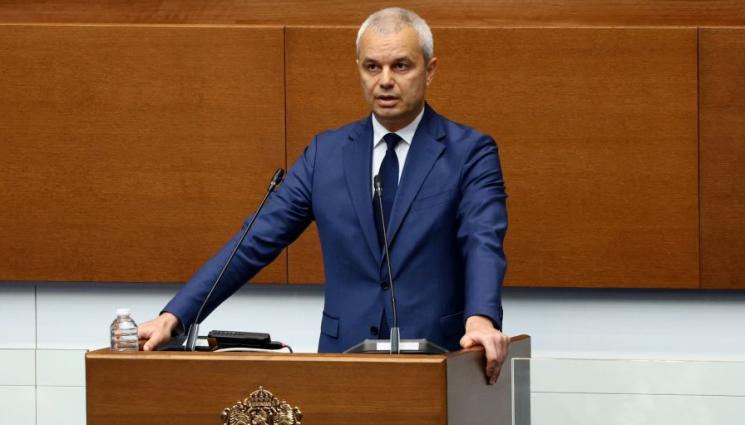 Костадин Костадинов - ПРЕДИ КЛЕТВАТА: Политически престрелки към Радев!