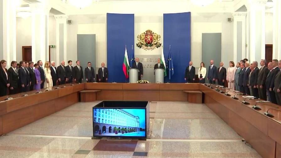 Приел - предал: Министрите от кабинета "Радев" поемат властта
