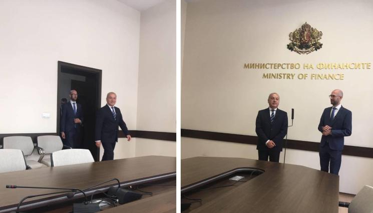 гълъб донев - ФИНАНСОВА РЕВИЗИЯ: Гълъб Донев вади на светло „скритите“ разходи в хазната