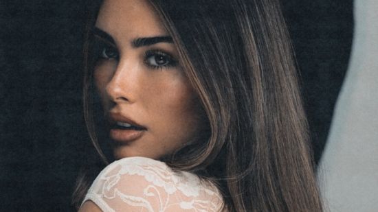 MADISON BEER РАЗШИРЯВА СВЕТА НА LOCKET С ЧЕТИРИ НОВИ ПЕСНИ