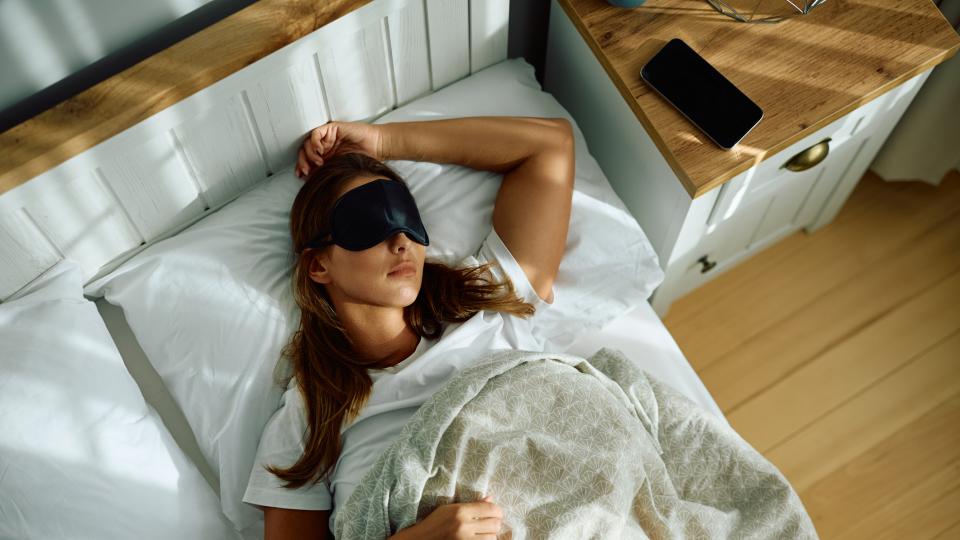 Новият TikTok тренд за перфектен сън Sleepmaxxing: полезен ли е или прекаляваме?