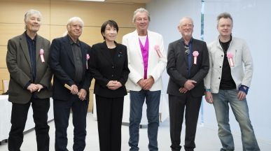 Deep Purple представят новия си албум в София