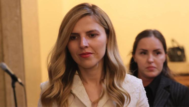 Велислава Петрова Чамова - ЗАРАДИ ТЕРМИНА „СЕВЕРНОМАКЕДОНЕЦ“: Скопие се разсърди на външната ни министърка!
