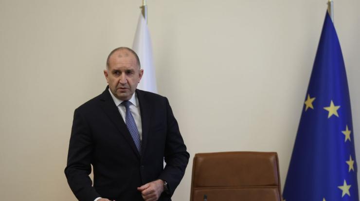 Румен Радев