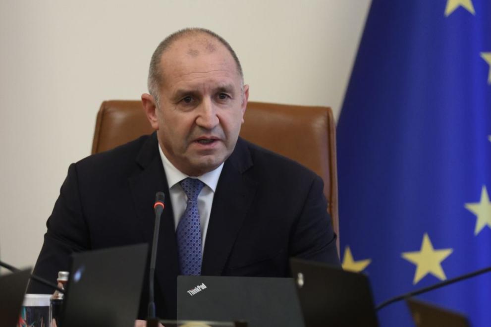 Румен Радев