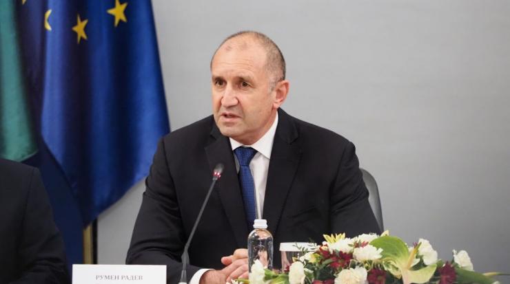 Румен Радев