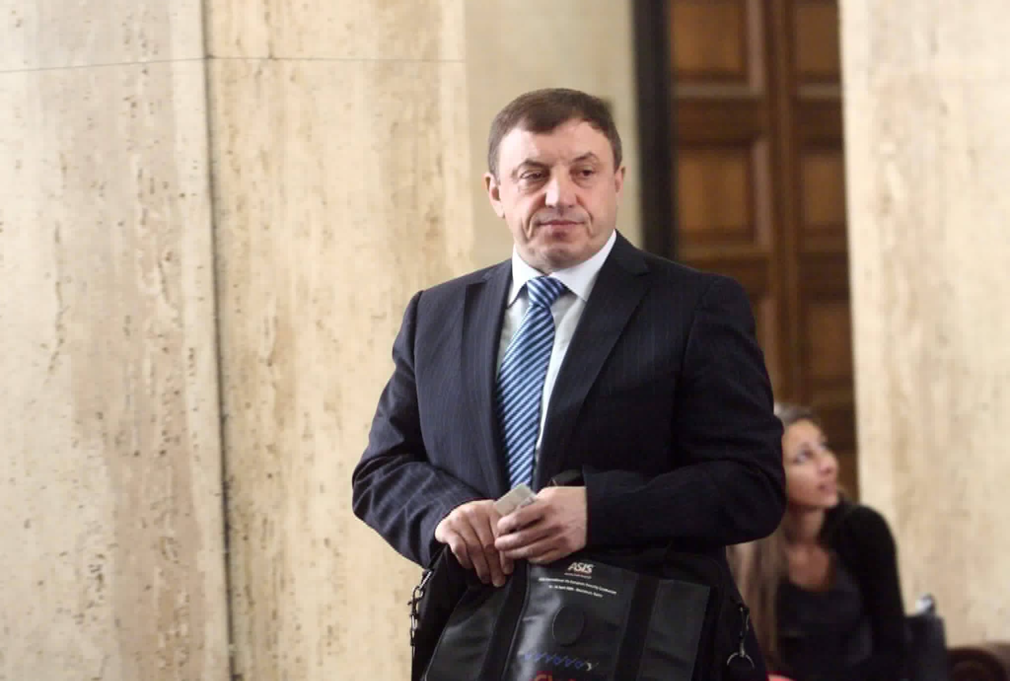 Алексей Петров