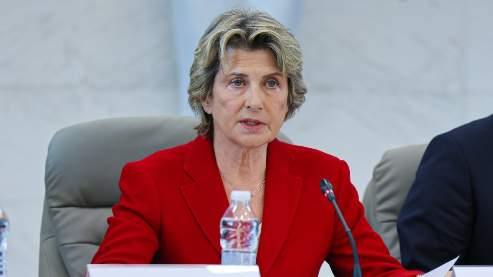 Весела Лечева