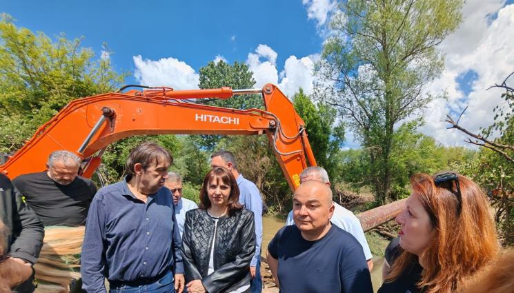 ь - След тежките валежи в Габровско: Държавата отпуска три вида помощи за засегнатите домакинства