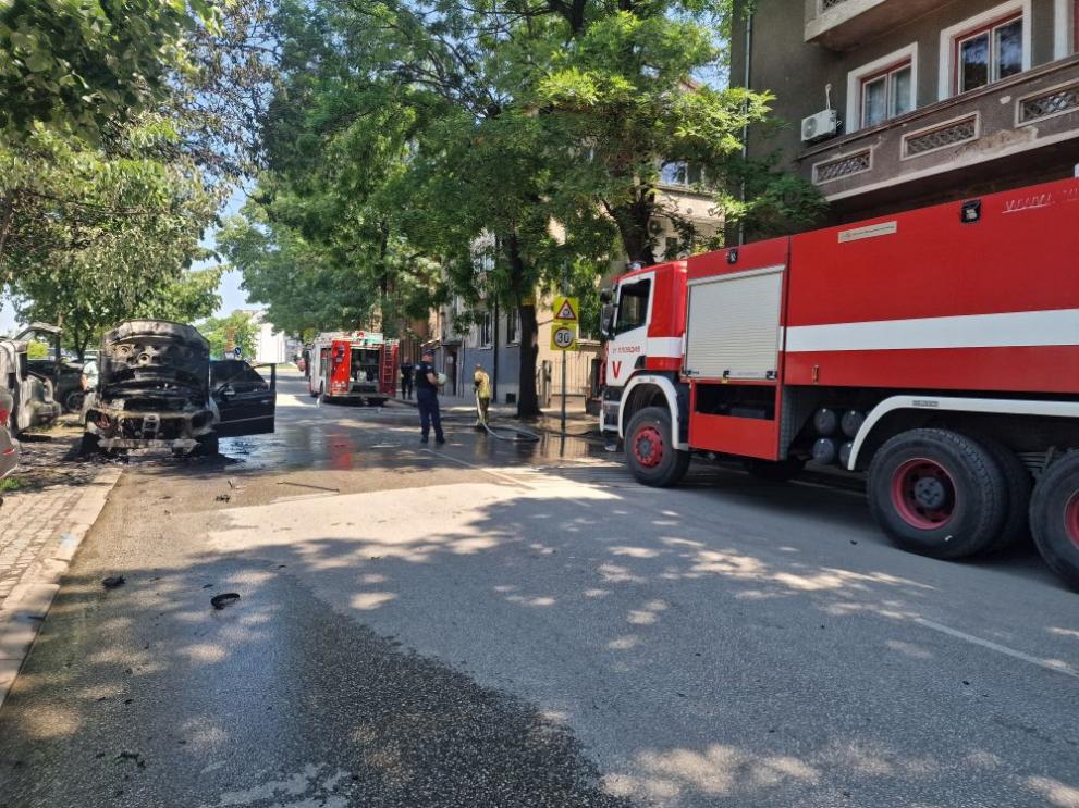 Пловдив запален автомобил