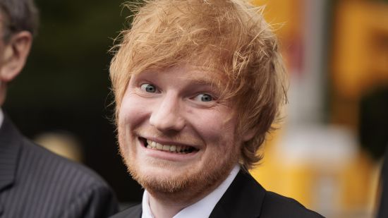 Ed Sheeran отново е най-излъчваният артист във Великобритания