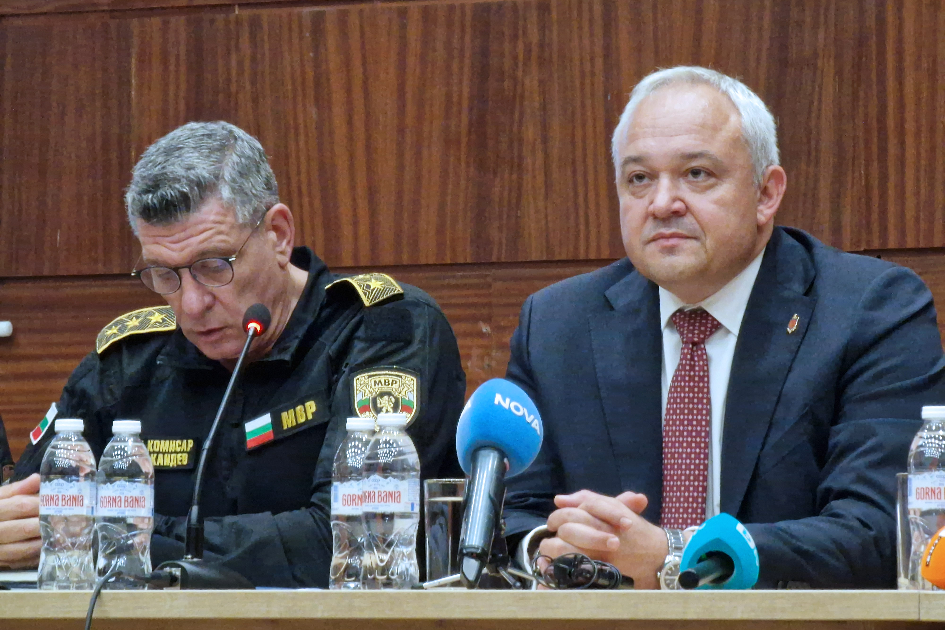 Хиляди проверки при специализирана полицейска операция