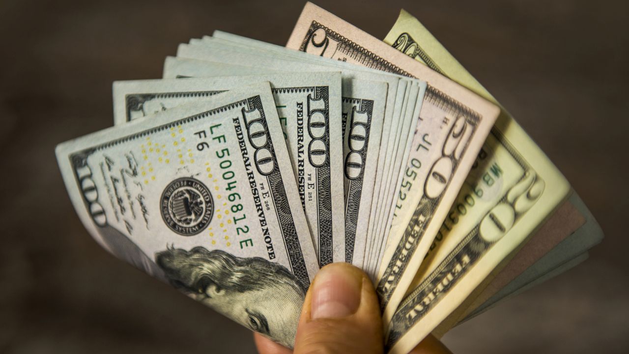 САЩ нарушават вековен закон, за да отпечатат банкнота от $250 с лика на Тръмп?