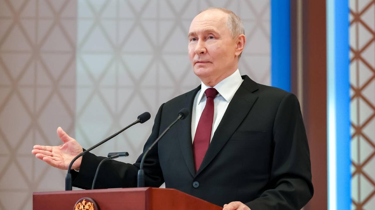 Путин