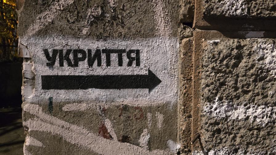 Масирана атака с дронове срещу Одеса, има пострадали
