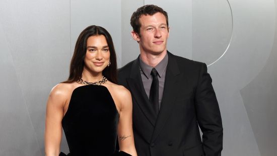 Dua Lipa и Callum Turner сключиха брак на интимна церемония в Лондон