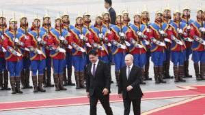 Ухнаагийн Хурелсух и Путин