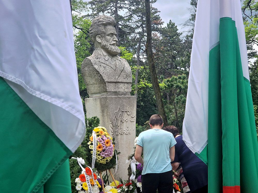 Поклон пред безсмъртието на Христо Ботев