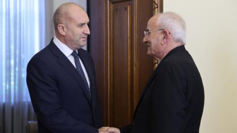Румен Радев